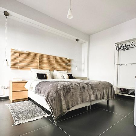 Home Away One Bedroom Apartment In Nikósie Exteriér fotografie