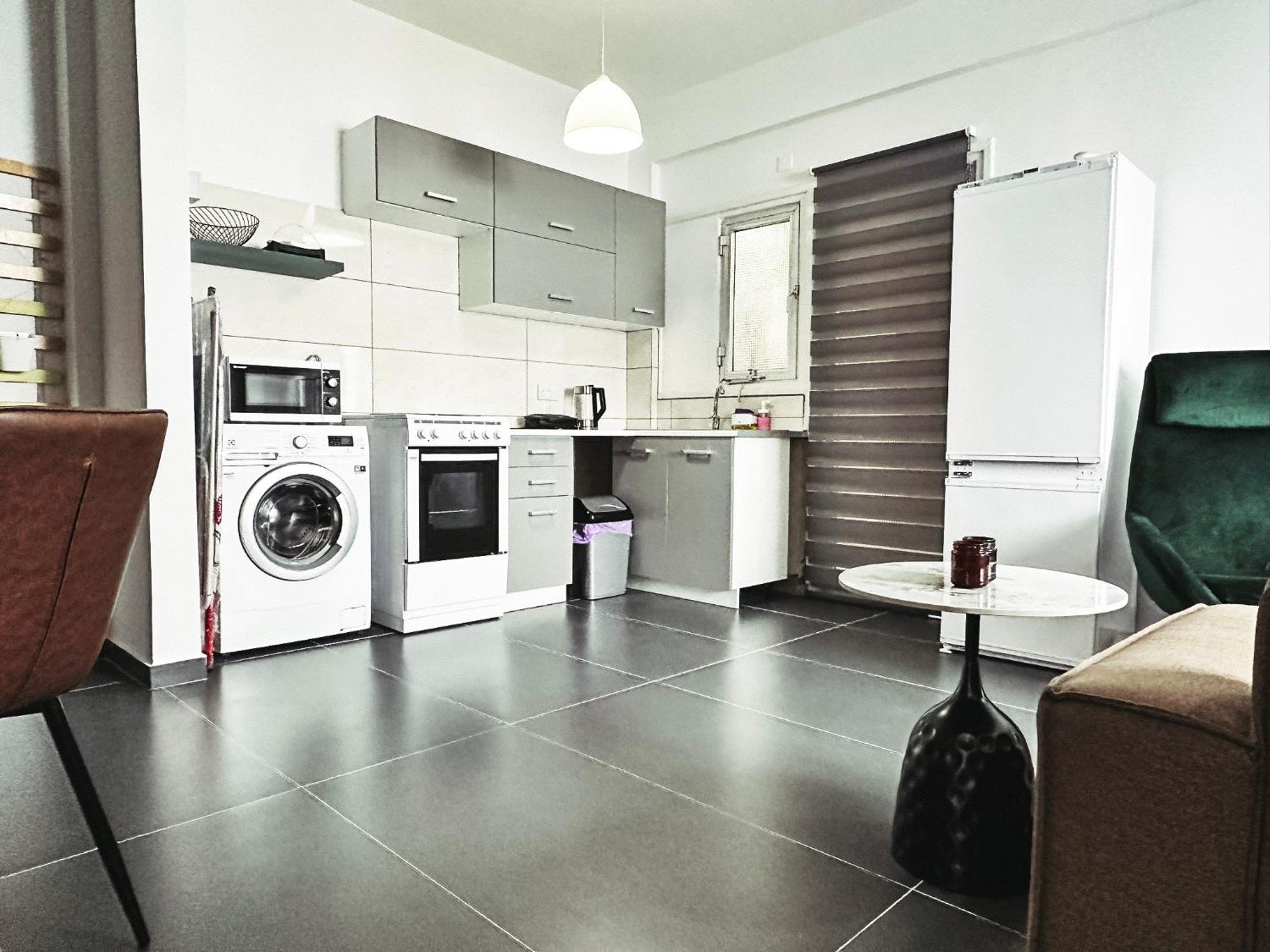 Home Away One Bedroom Apartment In Nikósie Exteriér fotografie