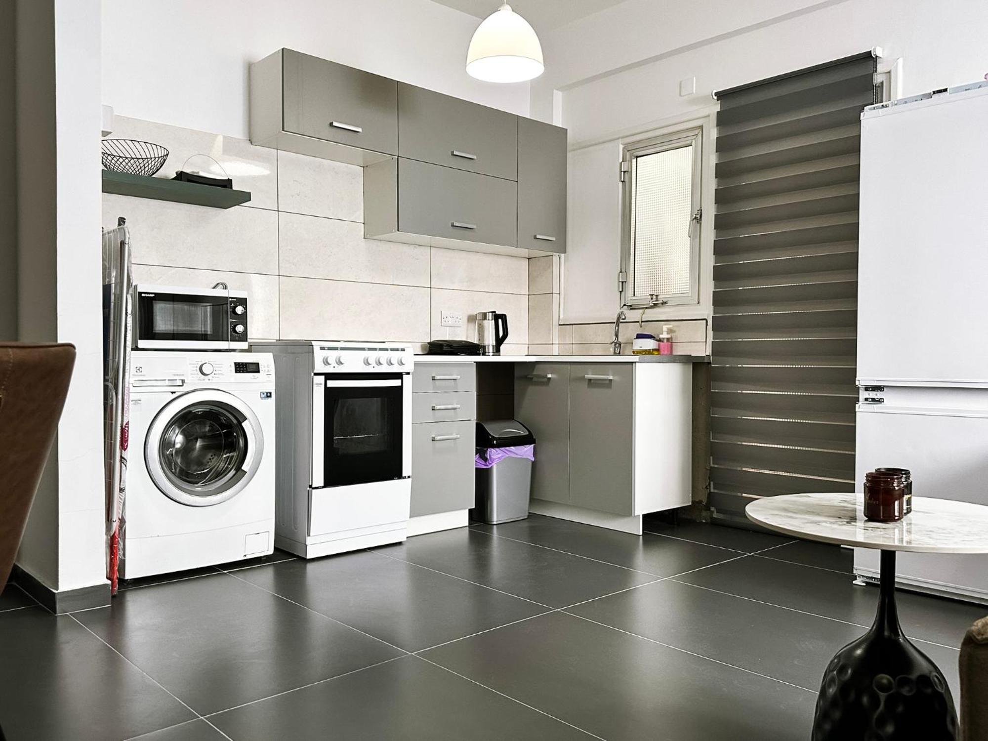 Home Away One Bedroom Apartment In Nikósie Exteriér fotografie